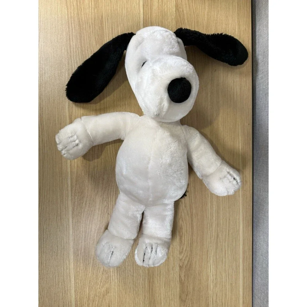 Vintage Peanuts Snoopy Plush 18